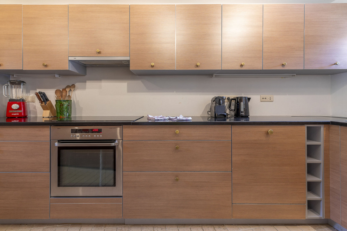 _lv_images__lot_0002800308_05_10187564