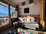 _lv_images__lot_0000000235_07_9042011
