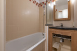 _lv_images__lot_0000240018_09_10481973