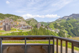 _lv_images__lot_0000370022_14_8133829