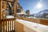 _lv_images__lot_0002800022_12_11108210