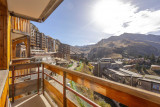 _lv_images__lot_0002800038_13_8120345