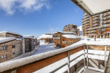 _lv_images__lot_0002800107_11_10486662