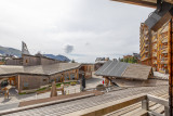 _lv_images__lot_0002800138_13_11115500