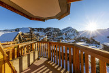 _lv_images__lot_0002800163_14_11186680