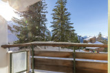 _lv_images__lot_0002800282_11_11116607