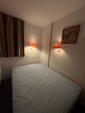 _lv_images__lot_0002800316_05_9019415