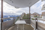 _lv_images__lot_0002800319_14_8115894