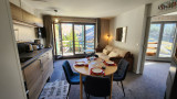 _lv_images__lot_0020392440_01_8392830