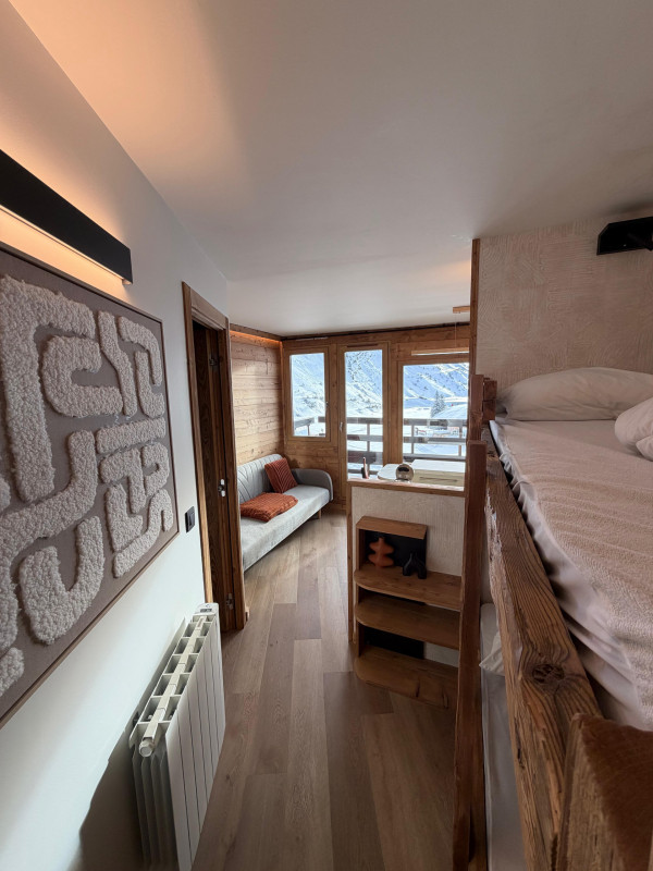 PHOTO-2025-12-01-17-15-35