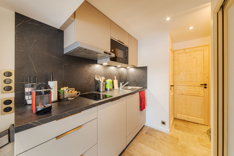 LaCapsule_CO6A7571-HDR_LD LaCapsule_CO6A7571-HDR_LD