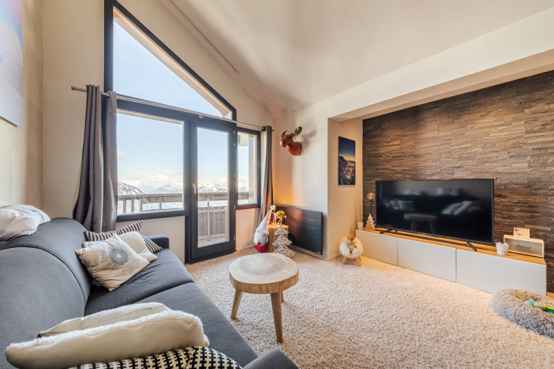 Saskia_CO6A4735-HDR_LD