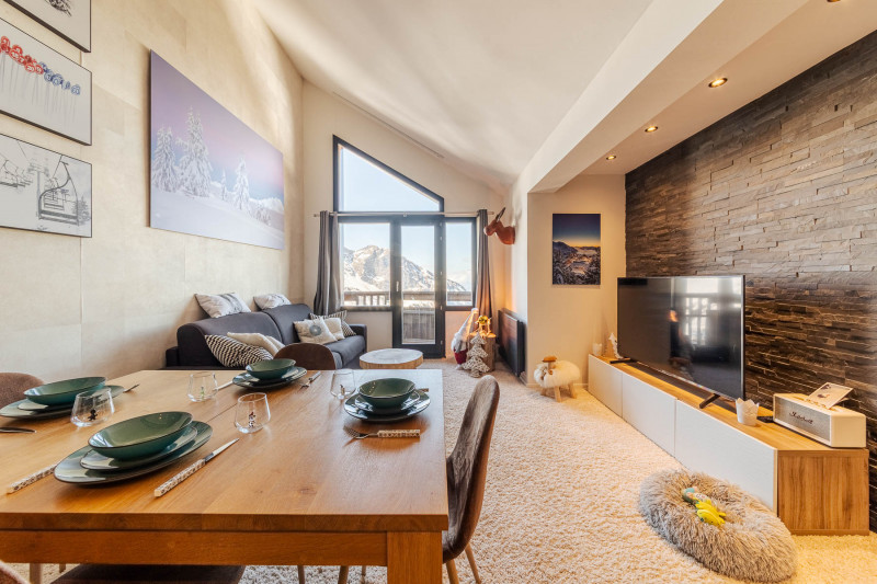 Saskia_CO6A4714-HDR_LD