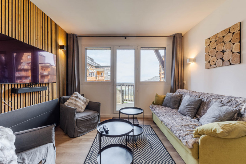 LeNeva_1D7A6385-HDR_LD LeNeva_1D7A6385-HDR_LD