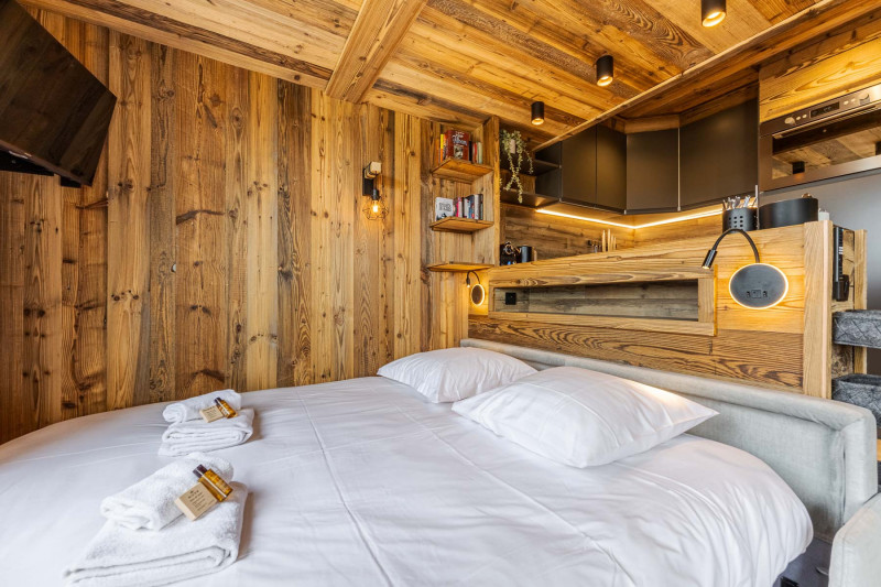 LittleSnow_1D7A6308-HDR_LD LittleSnow_1D7A6308-HDR_LD