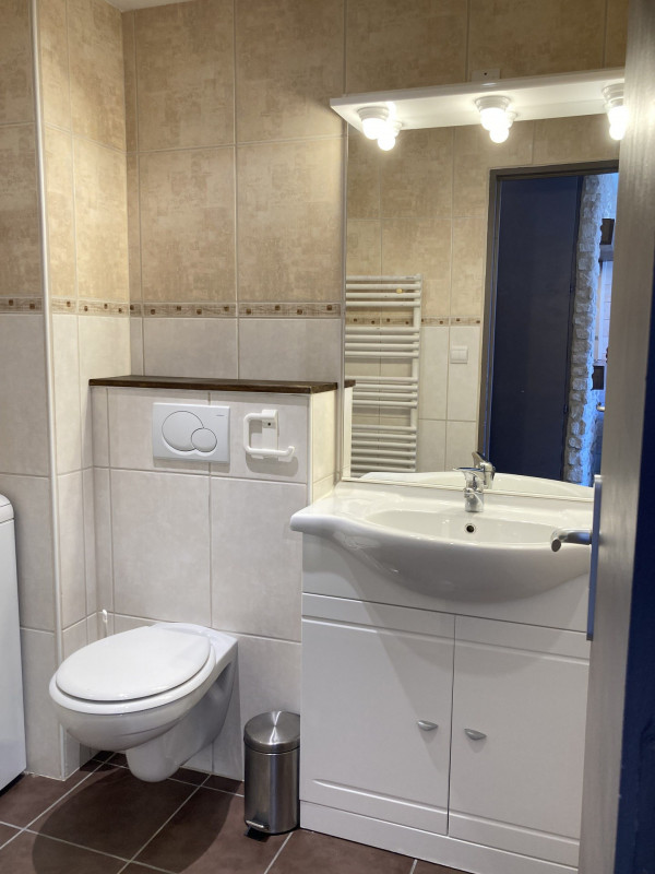 _lv_images__lot_0000000012_14_9190564 _lv_images__lot_0000000012_14_9190564