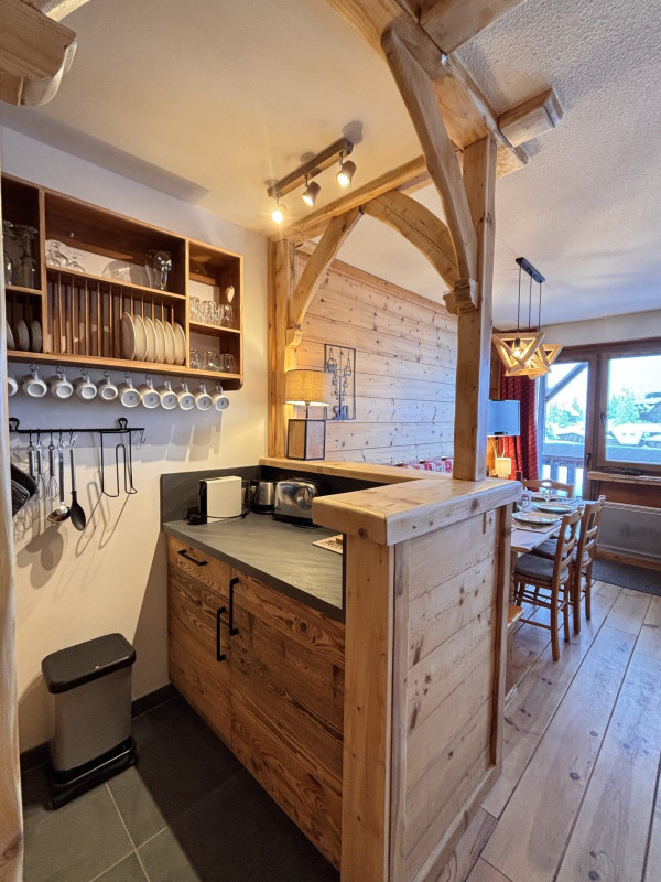 _lv_images__lot_0000000013_07_9531124