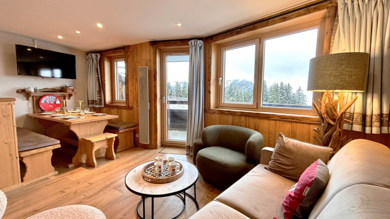 _lv_images__lot_0000000015_01_9524496 _lv_images__lot_0000000015_01_9524496