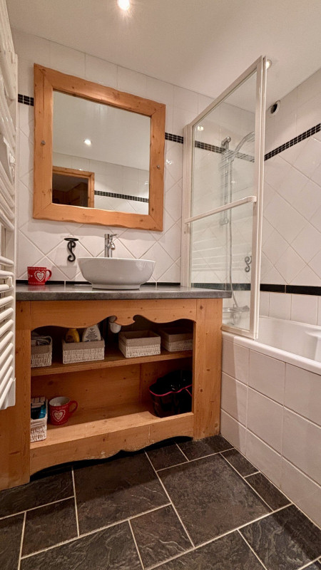 _lv_images__lot_0000000015_15_9915290 _lv_images__lot_0000000015_15_9915290