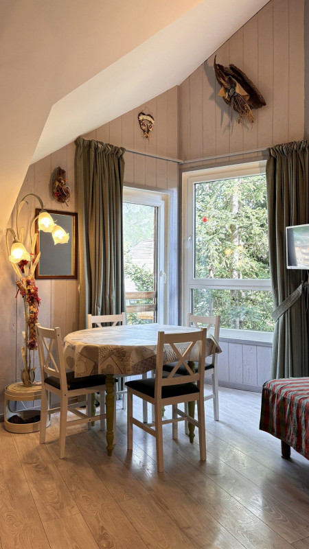 _lv_images__lot_0000000017_06_11126054 _lv_images__lot_0000000017_06_11126054