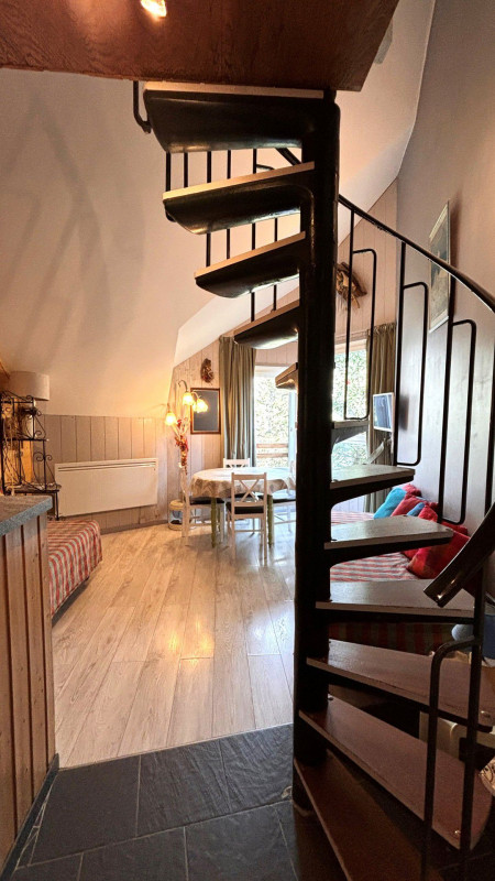 _lv_images__lot_0000000017_11_9485829 _lv_images__lot_0000000017_11_9485829