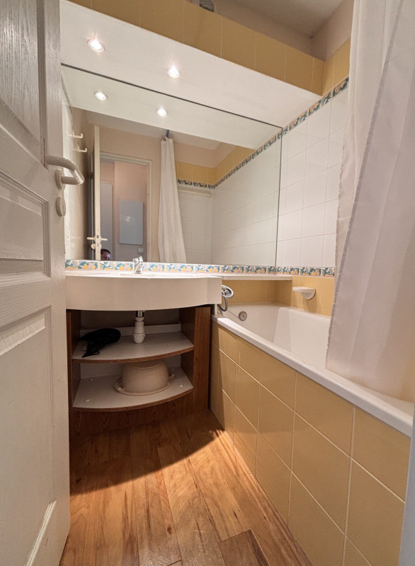 Divers