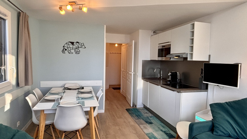 _lv_images__lot_0000000036_01_10351043