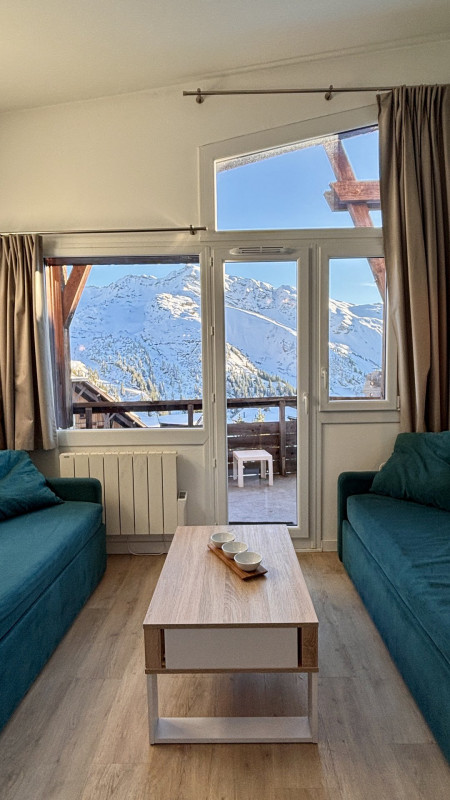 _lv_images__lot_0000000036_06_10278736