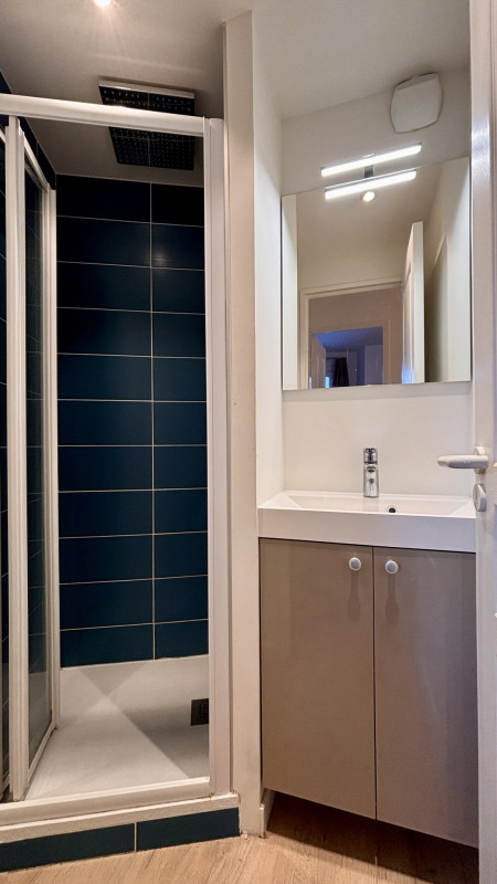 _lv_images__lot_0000000036_14_10321047