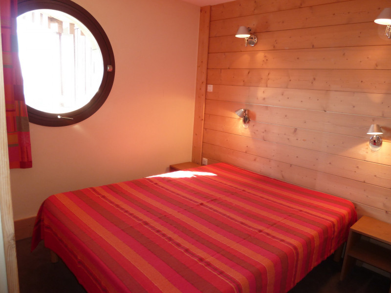 _lv_images__lot_0000000038_09_10096458 _lv_images__lot_0000000038_09_10096458