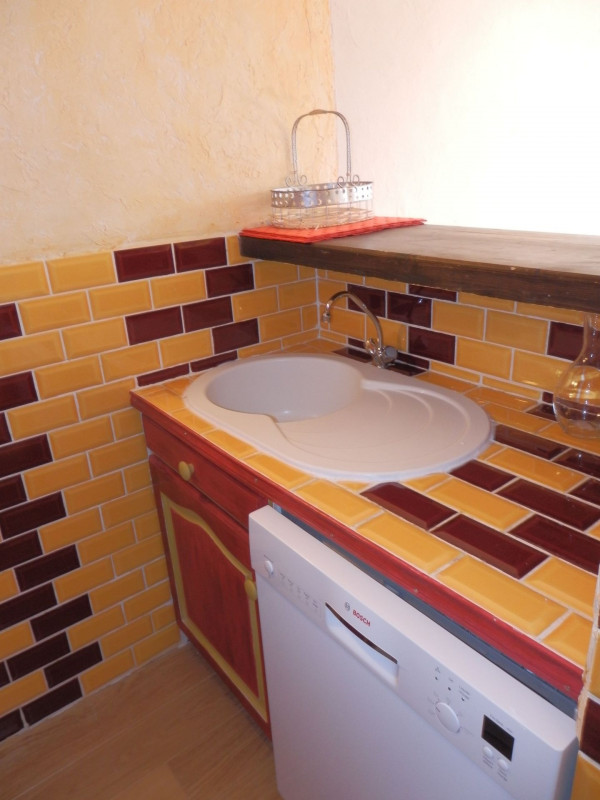 _lv_images__lot_0000000098_06_9359380