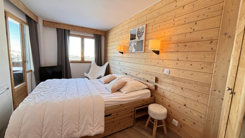 _lv_images__lot_0000000121_13_10015212 _lv_images__lot_0000000121_13_10015212