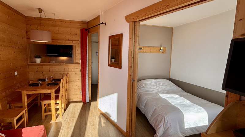 _lv_images__lot_0000000123_10_9908911 _lv_images__lot_0000000123_10_9908911