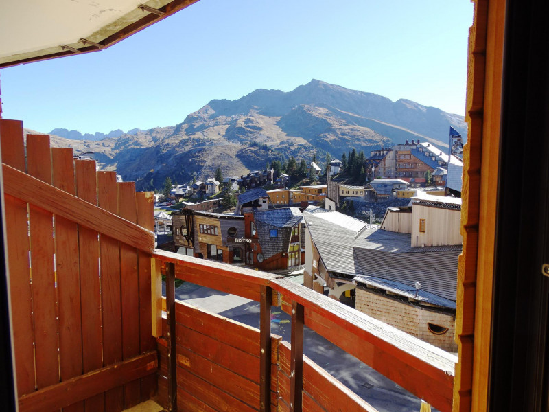 _lv_images__lot_0000000123_16_10049409 _lv_images__lot_0000000123_16_10049409