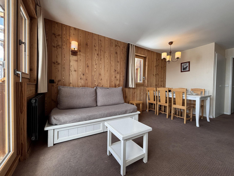 _lv_images__lot_0000000190_01_11223505