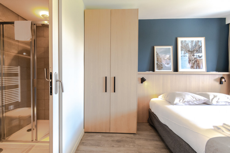 _lv_images__lot_0000000194_10_9735719 _lv_images__lot_0000000194_10_9735719