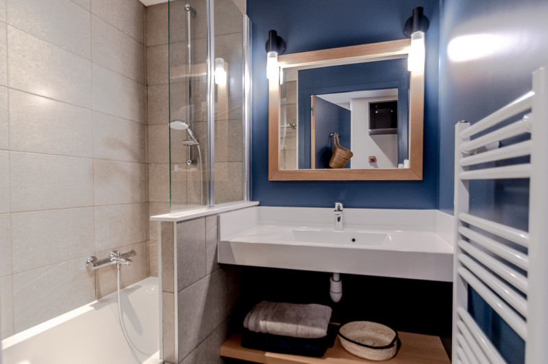 _lv_images__lot_0000000194_12_9729050