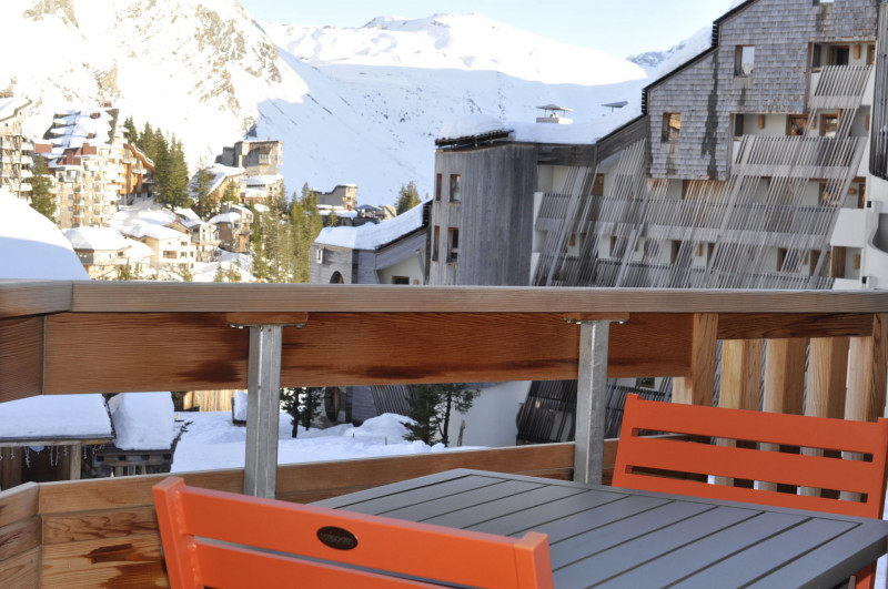 _lv_images__lot_0000000197_14_9669462