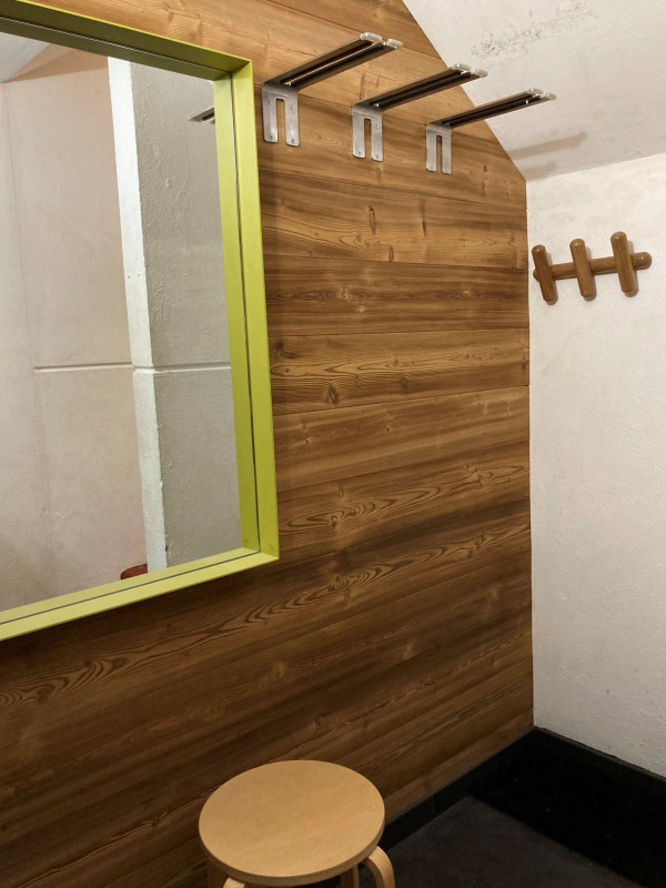 _lv_images__lot_0000000206_15_10381346