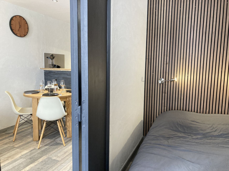 _lv_images__lot_0000000226_10_11099740 _lv_images__lot_0000000226_10_11099740