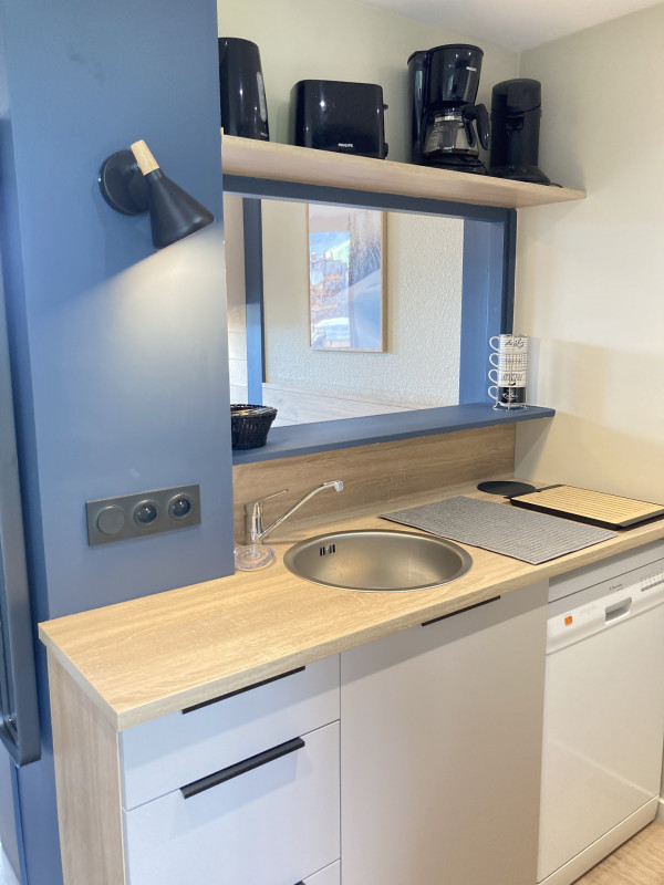 _lv_images__lot_0000000238_06_9307250 _lv_images__lot_0000000238_06_9307250