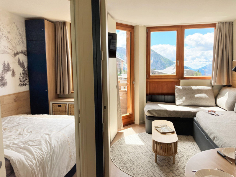 _lv_images__lot_0000000238_11_11085971 _lv_images__lot_0000000238_11_11085971