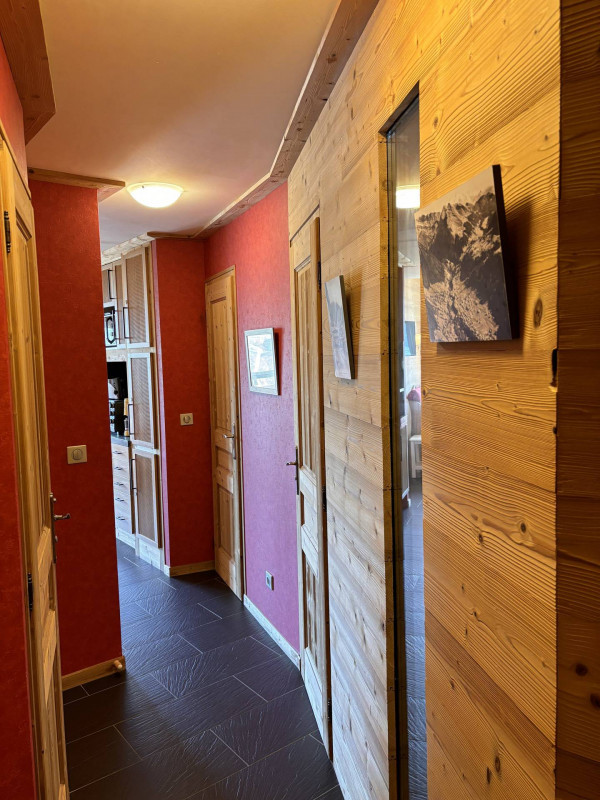 _lv_images__lot_0000000250_07_9484934 _lv_images__lot_0000000250_07_9484934