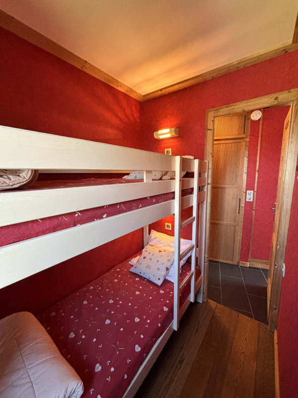 _lv_images__lot_0000000250_10_9794450 _lv_images__lot_0000000250_10_9794450