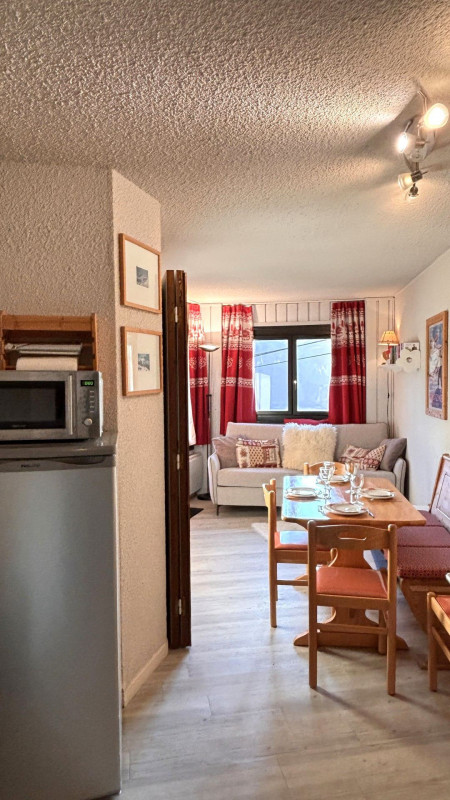 _lv_images__lot_0000000253_09_9749898 _lv_images__lot_0000000253_09_9749898