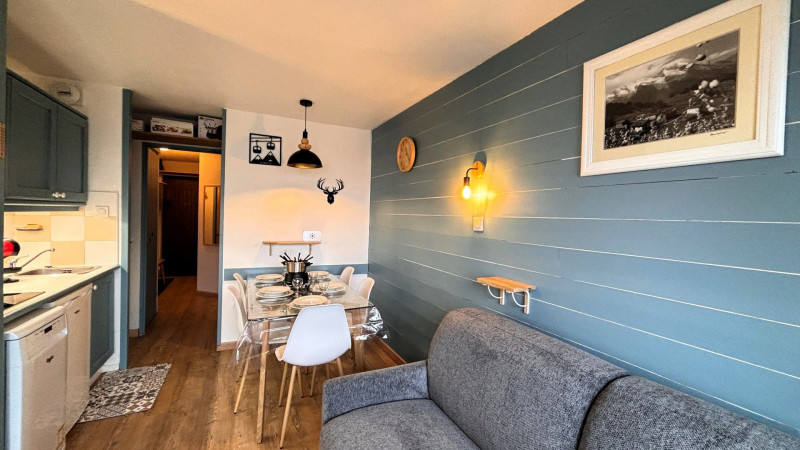 _lv_images__lot_0000000254_01_9749417 _lv_images__lot_0000000254_01_9749417