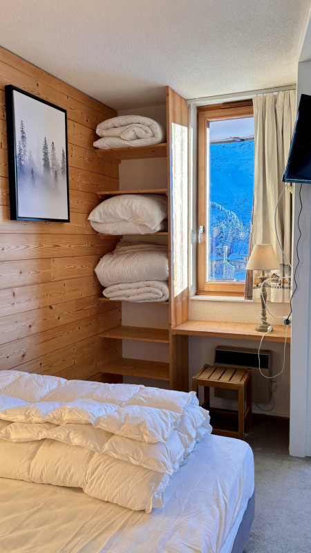 _lv_images__lot_0000000255_12_9491975 _lv_images__lot_0000000255_12_9491975