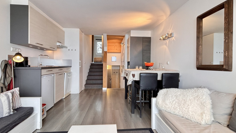 _lv_images__lot_0000000258_01_9888625 _lv_images__lot_0000000258_01_9888625