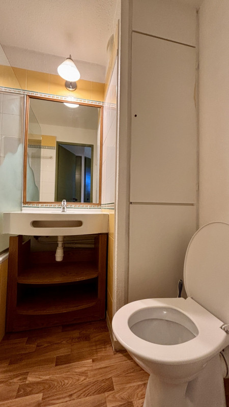 _lv_images__lot_0000000260_07_10270819