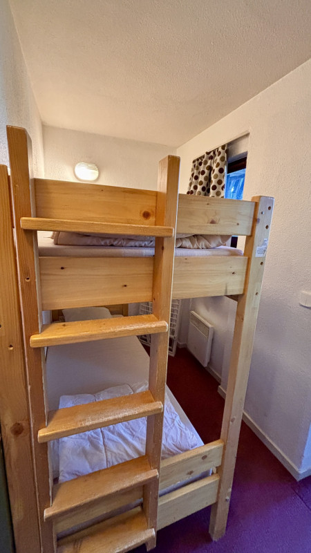 _lv_images__lot_0000000260_11_10117808